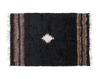 Midnight Star of Siirt, Vintage Turkish Siirt Blanket, 4.2 x 5.7 ft Rug, 60 Year Old Handwoven Wool Blanket