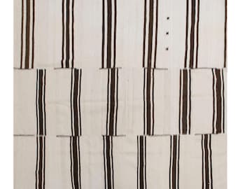 Minimalist Vintage Turkish Kilim Rug 215x225 cm (7.1x7.4 ft) | Handwoven 60+ Years Old