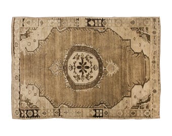 Area Rug, Turkish Rug, Vintage Rug, 7 x 11 feet, Oushak Rug, Antique Rug, Oriental Rug, Handmade Rug, Decorative Rug, Muted Rug, Old Rug