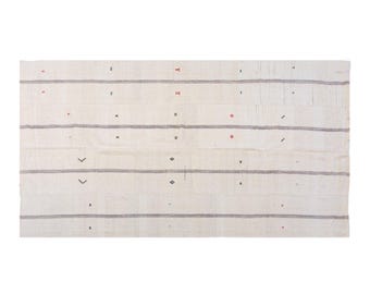 Handwoven Vintage Kilim Rug 174x305 cm (5'8" x 10') – Striped Turkish Area Rug, Minimalist Design,Large Wool Kilim for Living Room / Bedroom