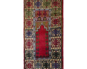 Vintage Turkish Prayer Rug, 2.5x5 ft, 75x152 cm, Handmade Anatolian Wool Rug