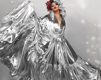 ICE QUEEN | Silver Lamé Drag Queen Coat