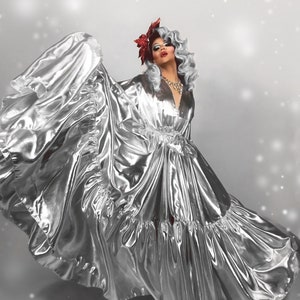 ICE QUEEN | Silver Lamé Drag Queen Coat