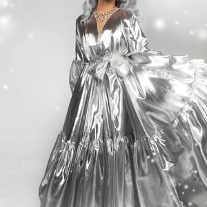 ICE QUEEN Silver Lamé Drag Queen Coat image 4