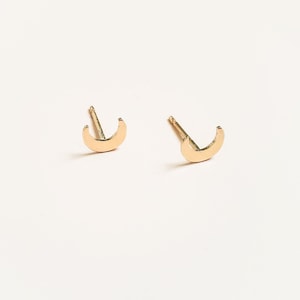 14k Gold-Filled Crescent Moon Studs: Minimalist Earrings