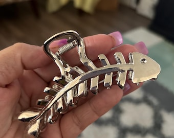 Metal Fishbone Hair Claw