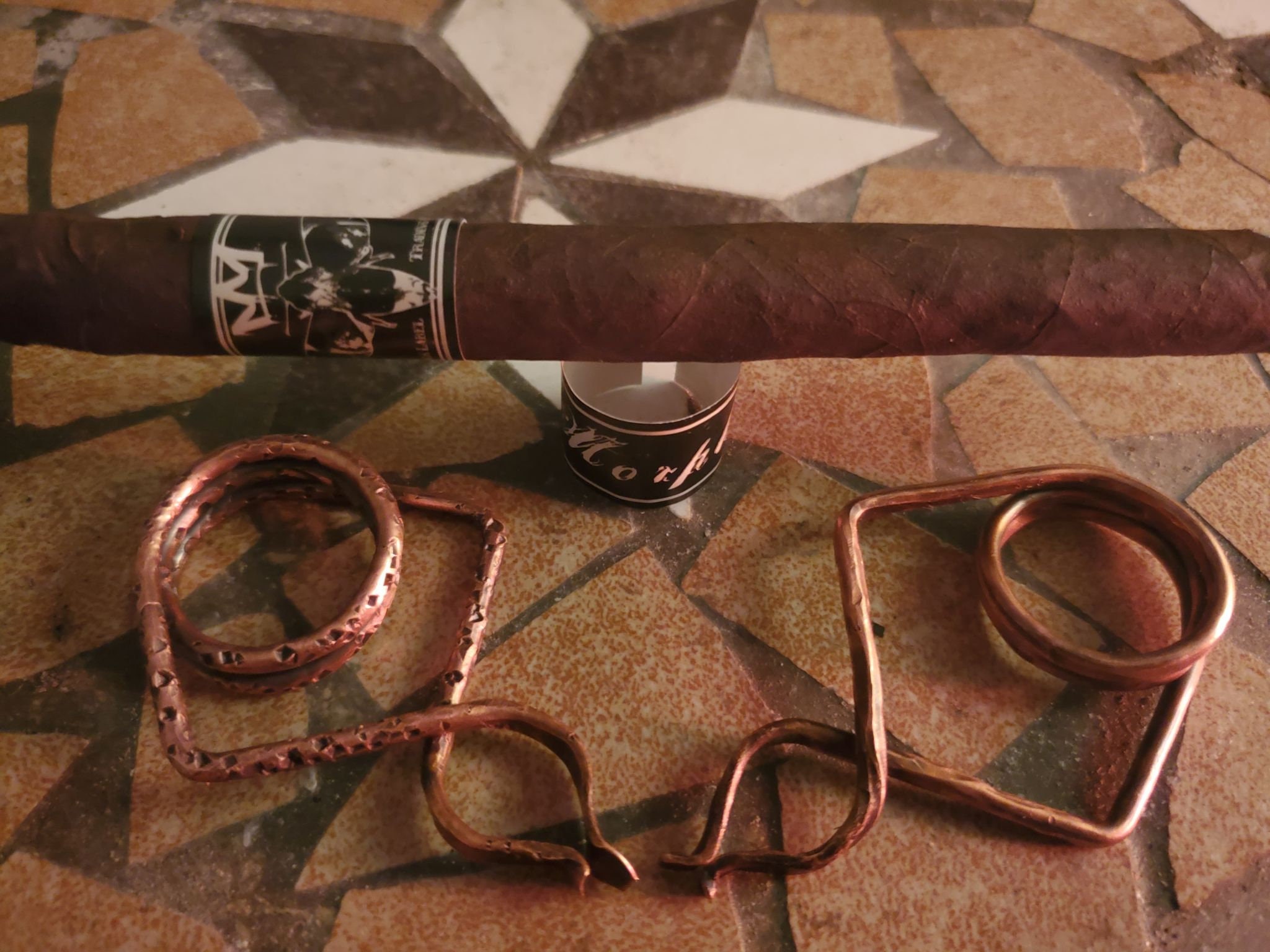 Cigar clip