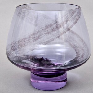Vintage Caithness Glass (Scotland) 7&quot; Pedestal Swirl Vase / Rose Bowl in Luscious Purple Hue