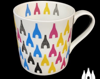 STK:  Stoke On Trent - Bottle Kiln, Illustrated - Fine bone China Mug