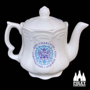 KCIII: King Charles, Official Coronation Emblem, Commemorative, Inspired, Tribute - Fine Bone China - Victorian Tea Pot 1 Cup