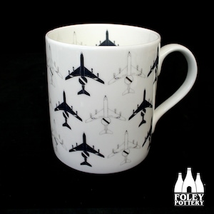 APC: Boeing E-3 Sentry - AWACS - Aeroplane - Aviation -  Aircraft - RAF - Illustrated - Tribute - Fine bone china - Stoke mug