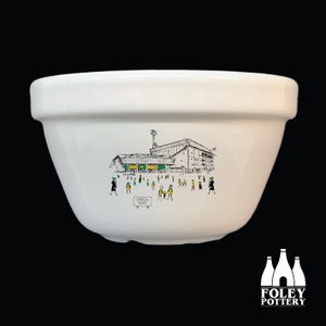 FFG : Norwich City FC - MatchDay@CarrowRoad - Stade - Illustrations - Inspiré - Hommage - Faïence - Xmas Pudding Bowl
