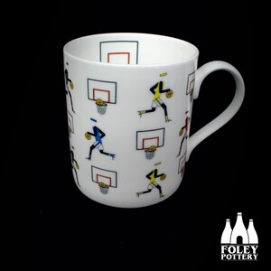 BB: Basketball - Slam-Dunk - inspiriert - (Illustrierte Cartoon) - Fine Bone China Tasse