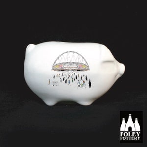 FFG: MatchDay@Wembley - Stadium - Illustrated - Inspired - Tribute - Fine bone china - Small Pig Money Box