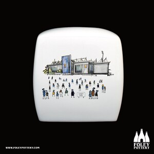 RS: Exeter Chiefs - MatchDay@SandyLane - Rugbystadion - Illustrerad - Hyllning - Fint benporslin - Kubsparbössa