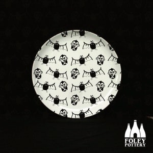 HAL: Vampire - Dracula - Spoken - Halloween - Doodle - geïnspireerd - (geïllustreerd) - fijn porselein - bord