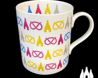 STK:  Stoke On Trent - Staffordshire Knot - Bottle Kiln, Illustrated - Fine bone China Mug