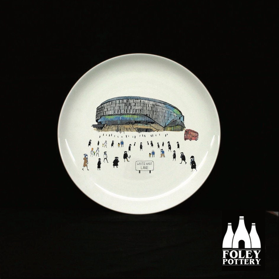 FFG: Tottenham Hotspur FC – MatchDay@WhiteHartLane – Stadium – Illustrated – – Fine Bone China – Coupe Plate
