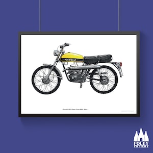 Könnte beinhalten: Eine Schwarzweiß-Zeichnung eines gelben Garelli 1975 Tiger Cross MX1 50cc Motorrads. Das Motorrad ist im Profil dargestellt, wobei das Vorderrad leicht nach links gedreht ist.