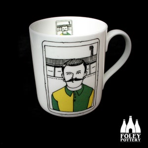 CFC: Norwich City FC  - Inspired - illustrated - Classic Footballer - Tribute - Fine bone China - Mug