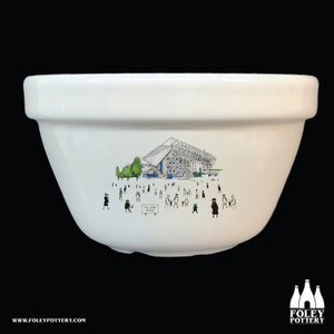 FFG: Leeds United - MatchDay@ Elland Road Football Stadium, Illustrated, Tribute, Earthenware - Xmas Pudding Bowl