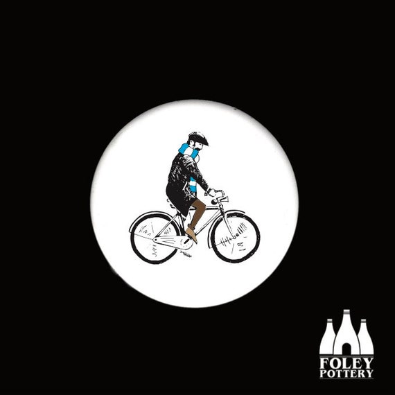 FCC: Manchester City FC- Football Scarf Flat Cap Cyclist