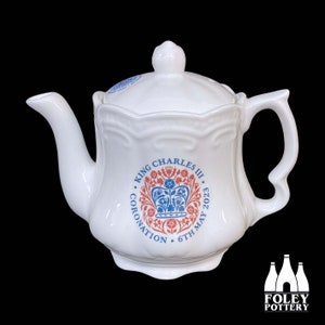 KCIII: King Charles, Official Coronation Emblem, Commemorative, Inspired, Tribute - Fine Bone China - Victorian Tea Pot 1 Cup