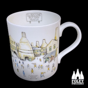 Puede incluir: Taza de cerámica blanca con una ilustración en blanco y negro de una fábrica de cerámica y el texto "Cladstone Pottery Museum".