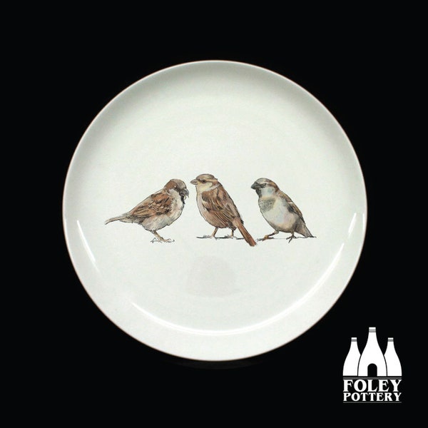 B : Moineau, Oiseau de jardin, Oiseaux - Oiseau britannique, Faune - Inspiré - illustré - Assiette en porcelaine fine osseuse