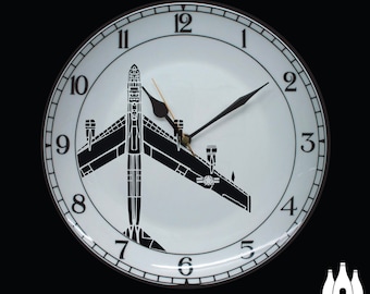 APC: Boeing B-52 Stratofortress - Aeroplane - Illustrated - USAF - Tribute - Fine bone china - 10" Clock - Black
