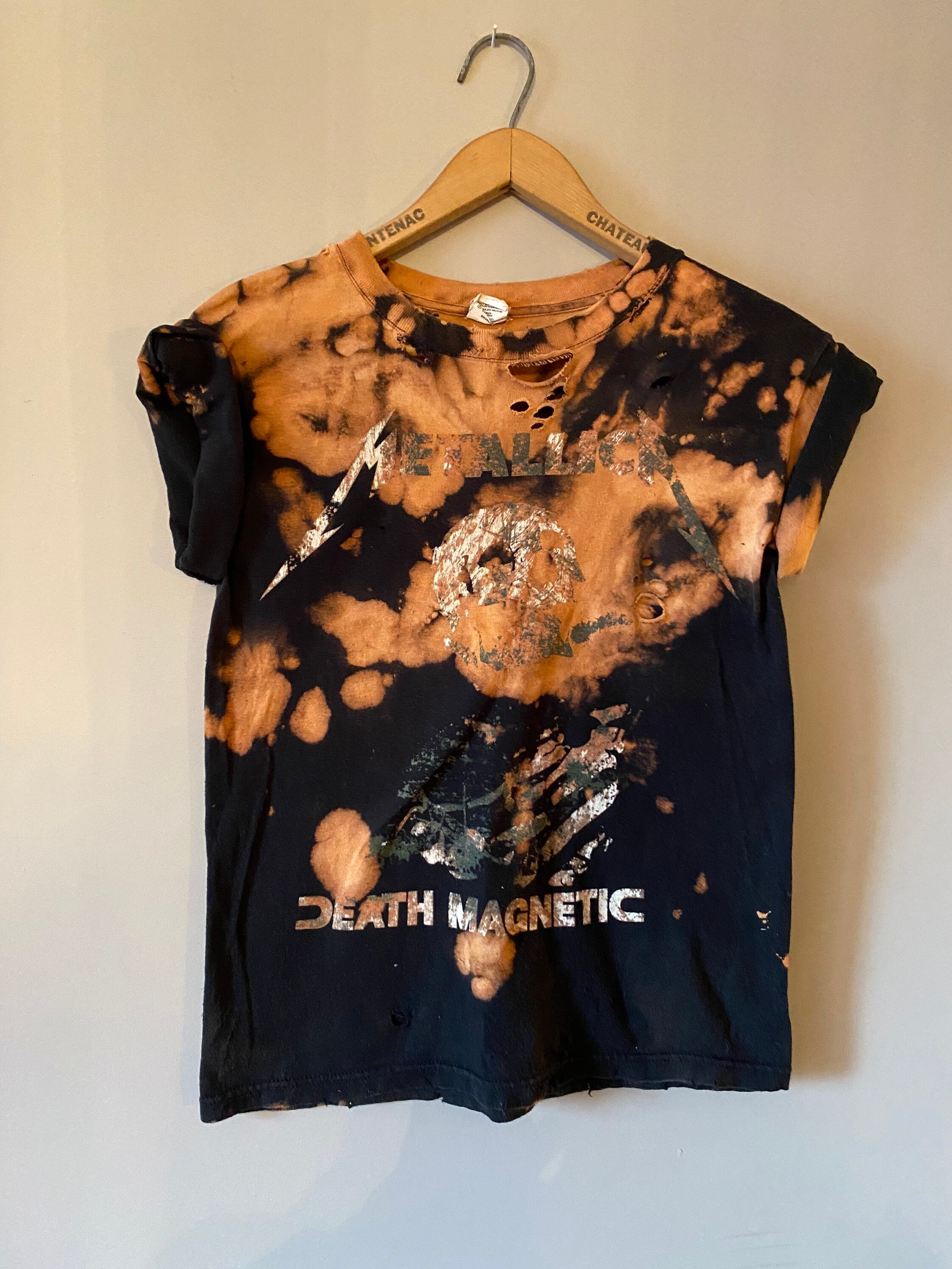 Distressed Metallica Tour Shirt Size 