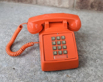 Vintage 70s- Rotary Telephone- Orange- Funky- Retro- Mid Century Modern- Desk Phone- Office Decor- Desktop- Decoration