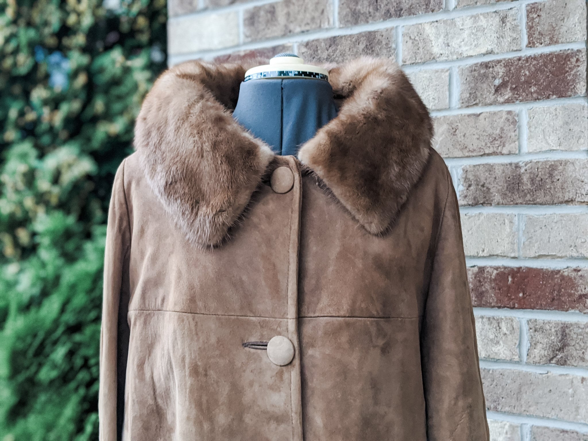 ジャケット・アウター mare TraditionalCorduroyCollarAline Coat 1960s Marki Original Mod Coat with Mink Collar by J.C. Kramer