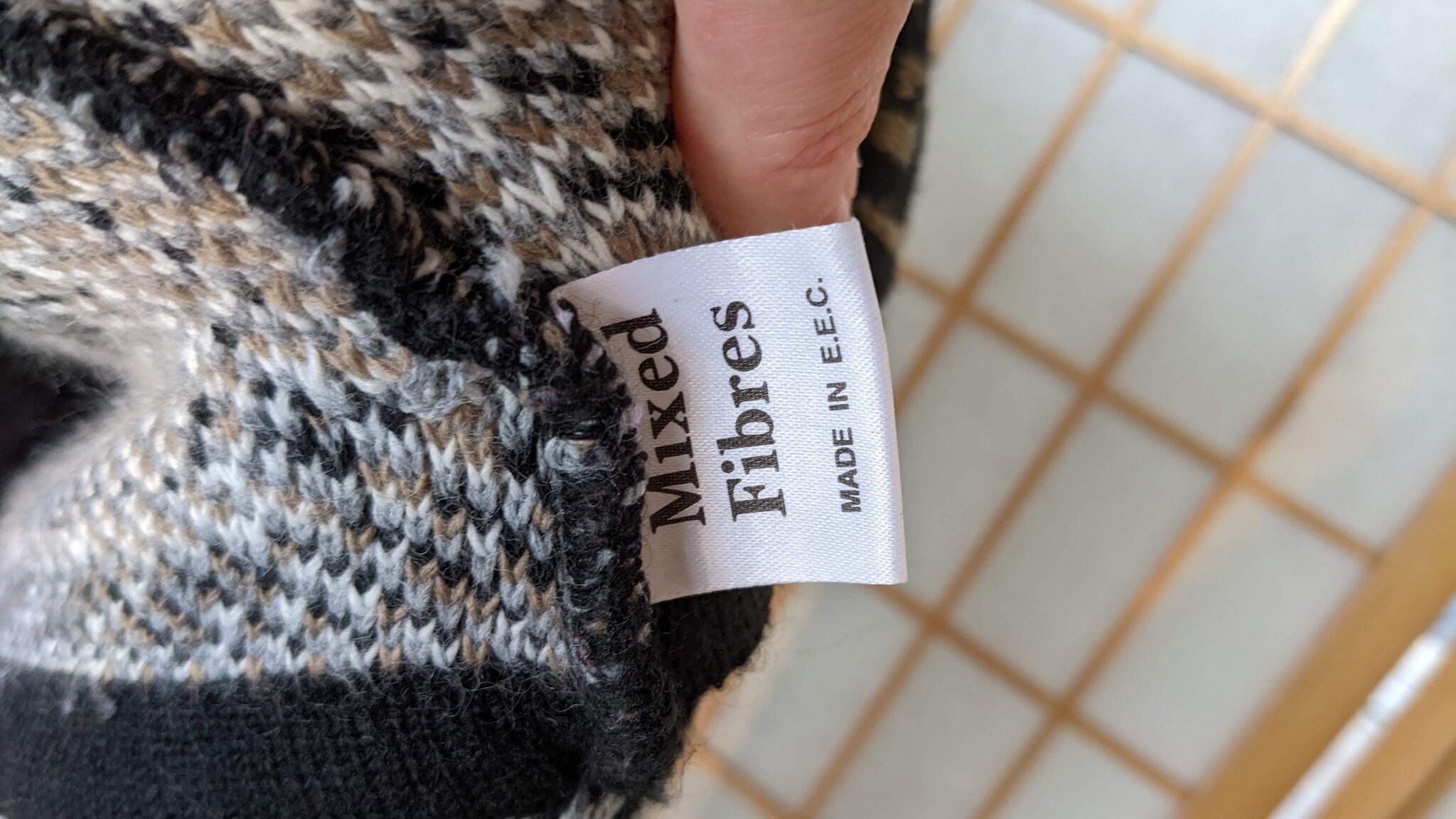 Vintage 90s- 2000s- Y2k- Nordic Sweater- Knit- Button Down