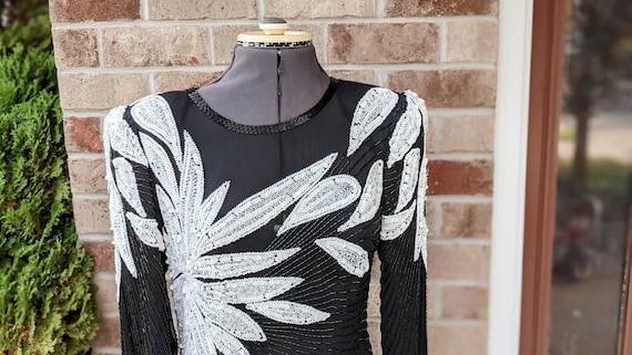 Vintage 80s-90s- Sequined- Dress- Black- White- Paisley-AJ Bari- Sparkle- Showy- Performer- Singer- Formal- Feather- Floral- Women's Size 8 Vintage 80s-90s- Sequined- Dress- Black- White- Paisley-AJ Bari- Sparkle- Showy- Performer- Singer- Formal- Feather- Floral- Women's Size 8