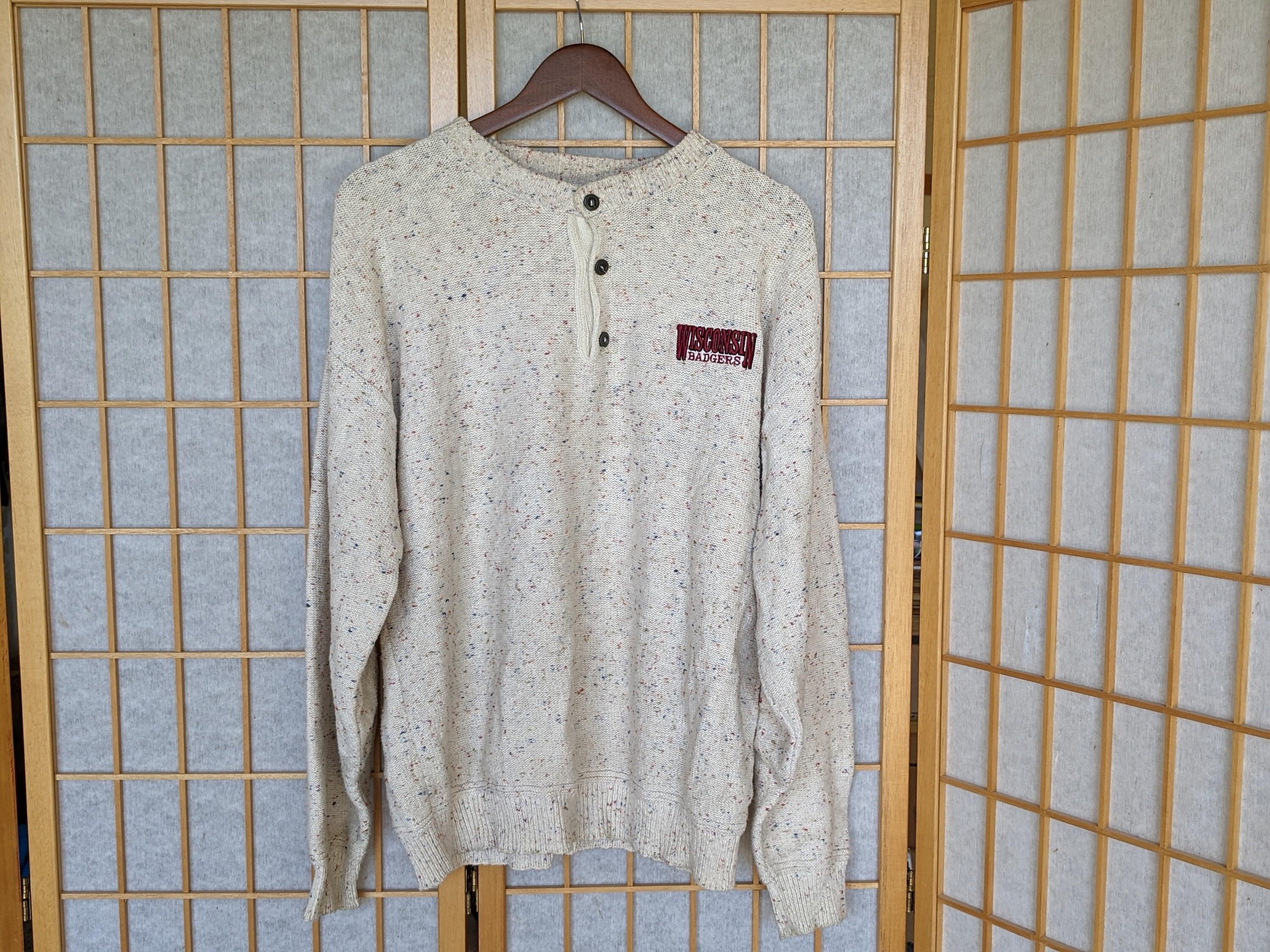 Vintage 90s- 2000s- y2k- University of Wisconsin- Embroidered- Crewneck Sweater- Pullover- Casual- Professional- Cream- Multicolored-Men's L