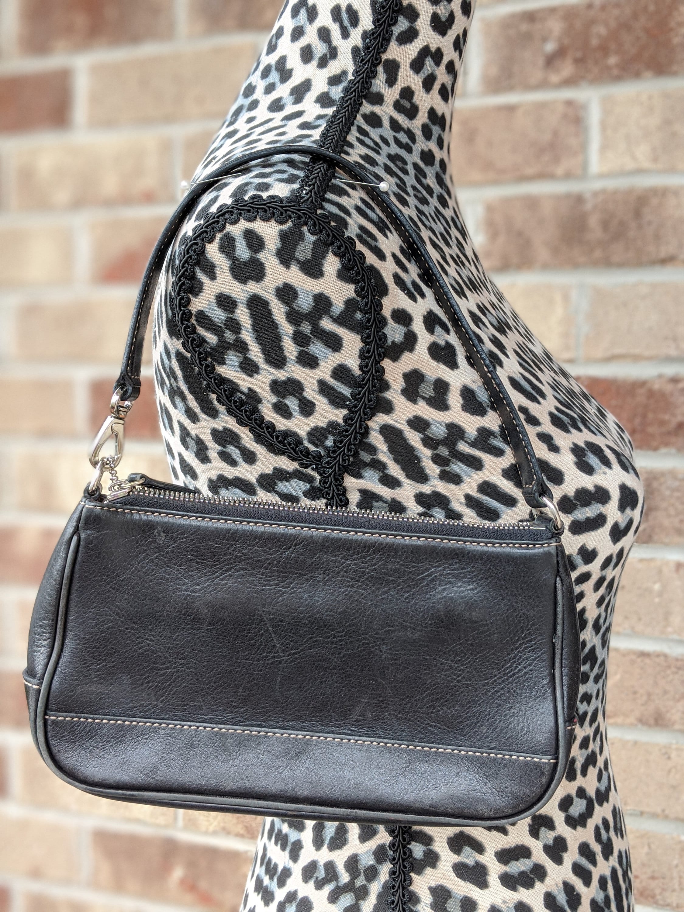 Vintage 2000s-y2k- Coach Purse- Hobo Bag- Underarm- Handbag