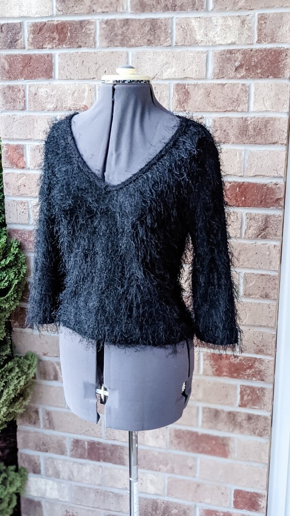 Vintage 90s- 2000s- y2k- Fuzzy- Long Sleeve- Crop… - image 4