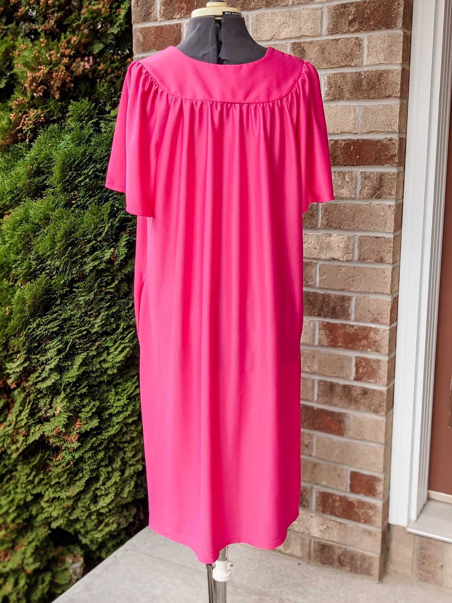 Vintage 90s-2000s- Y2k- Nightgown- Hot Pink- Magenta