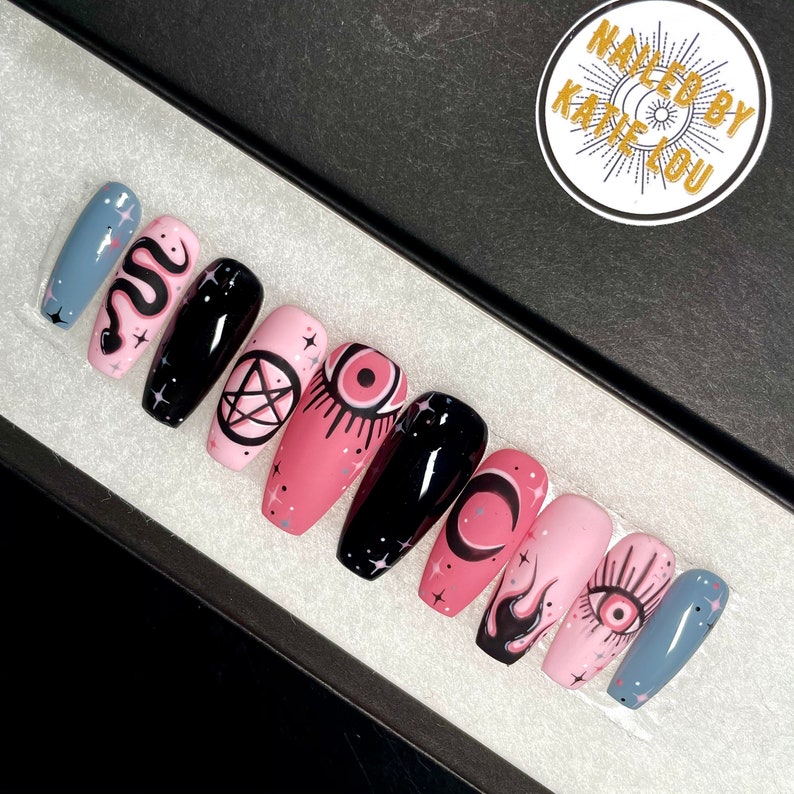 Mystic Madness • press on nails,stick on nails,glue on nails,false nails,fake nails,witch nails,pink nails,witchy nails,black nails,emo 