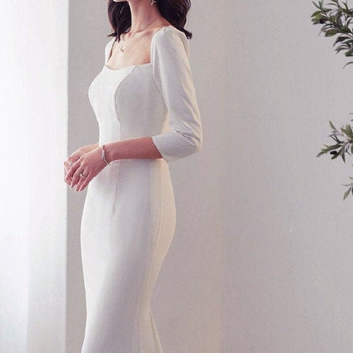 Minimal V-neck Long Sleeves Wedding Dress Simple Elegant - Etsy