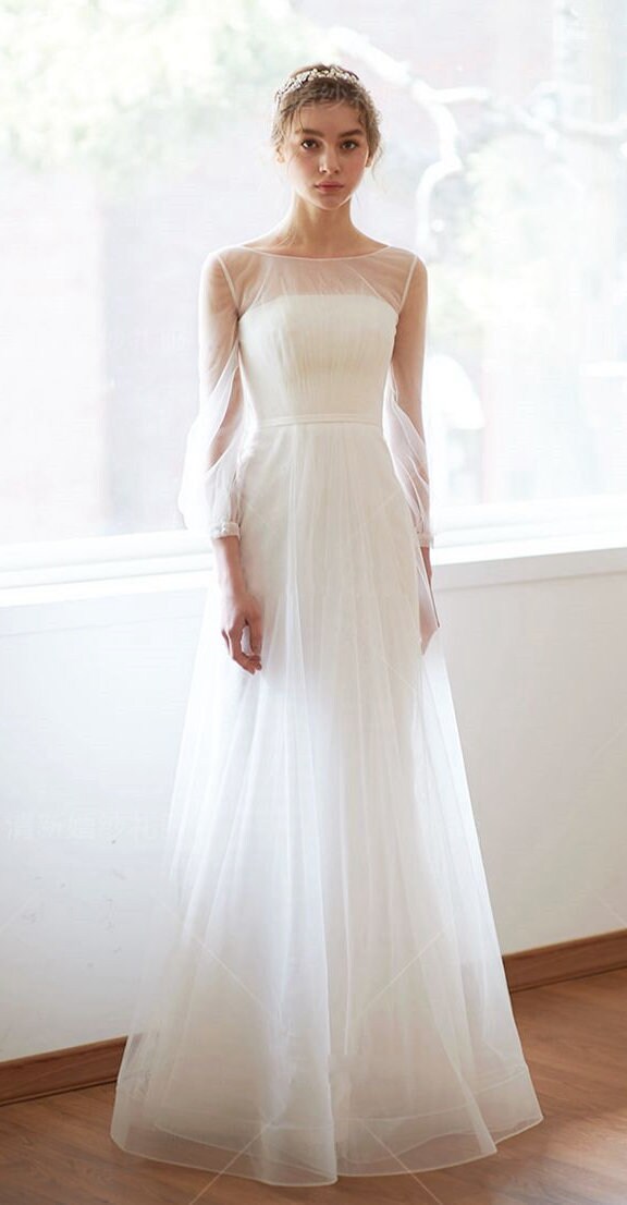 Simple A-Line Long Sleeves Wedding Dress Minimalistic Mesh Straight-cross Illusion Sheer Lace Gown