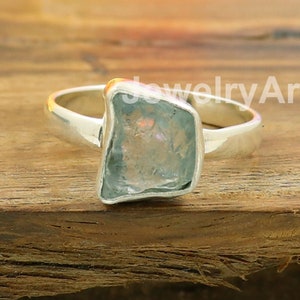 Aquamarine Ring, Natural Aquamarine Rough Ring, Raw Stone Ring, 925 Silver Ring Minimalist Ring, Delicate Ring, Wedding Ring, Christmas Gift