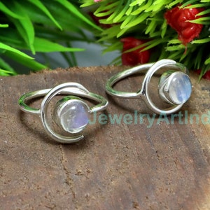 Moonstone Ring, 925 Sterling Silver Ring, Half Moon Ring, Handmade Ring, Blue Flash Ring, Rainbow Moonstone Band Ring, Moonstone Moon Ring