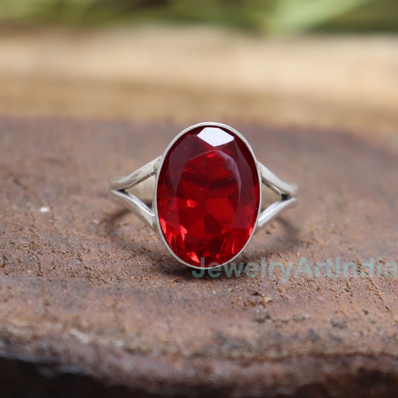 Amazon.com: Gem Stone King 925 Sterling Silver Red Created Ruby Ring For  Women (3.30 Cttw, Oval 9X7MM, Available 5,6,7,8,9) (Size 5) : Clothing,  Shoes & Jewelry
