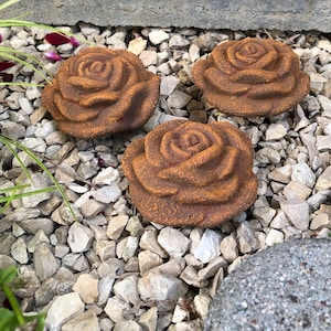 3x Rose Blossom Stone Rose Rose Roses Flower Flowers Stone Casting Frostproof Garden Rust Metal Optics 8 cm