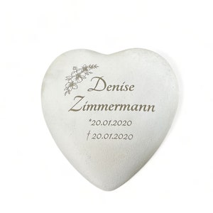 Grabherz 13cm mit individueller/personalisierter Gravur mit Name und Datum Grabschmuck Grabdeko Gedenkstein Herzform Steinguss Handgefertigt