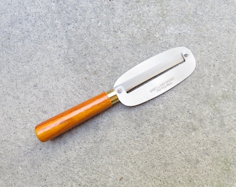 Crude - 4 Inch Stainless Medium Asian Peeler Knife