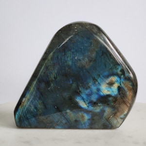 Labradorite crystal freeform polished flashy labradorite crystal labradorite