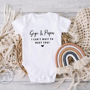 Personalized Baby Announcement Onesie for Grandparents - Gigi & Papa